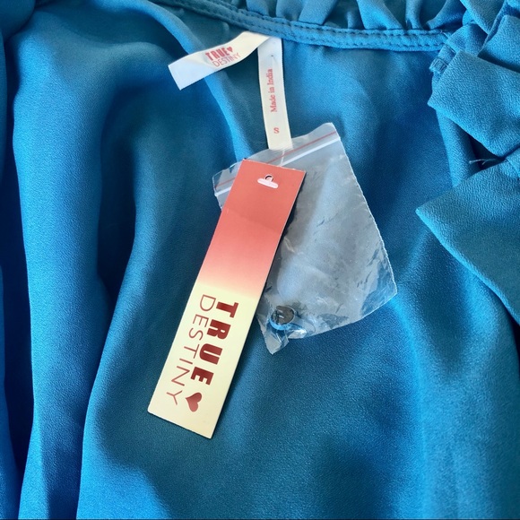 NWT Blue Blouse with Buttons - Picture 10 of 10